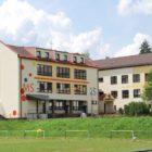 Budova Základní školy ve Svratce