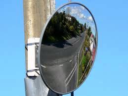 zrcadlo-silnice